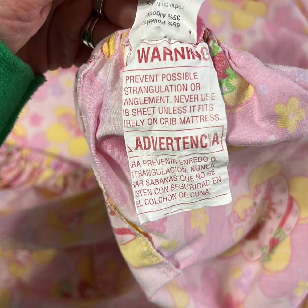 🍓🍰Vintage Strawberry shortcake crib/toddler sheet set - Picture 14 of 15